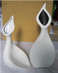 set of 2 vases