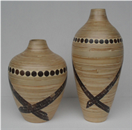 set of 2 vases with coconut inlay