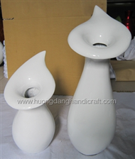 set of 2 vases