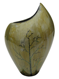 Lacquer vases 