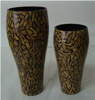 set of 2 vases with incrusted bamboo