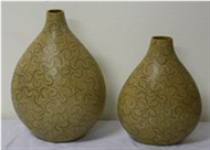 set of 2 vases with incrusted bamboo