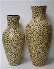 set of 2 vases with incrusted bamboo