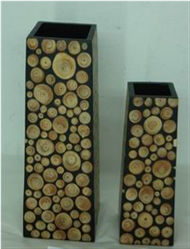 set of 2 vases with incrusted bamboo