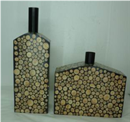 set of 2 vases with incrusted bamboo