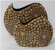 set of 2 vases with incrusted bamboo