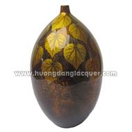 lacquer vase