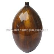 lacquer vase