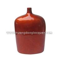 lacquer vase